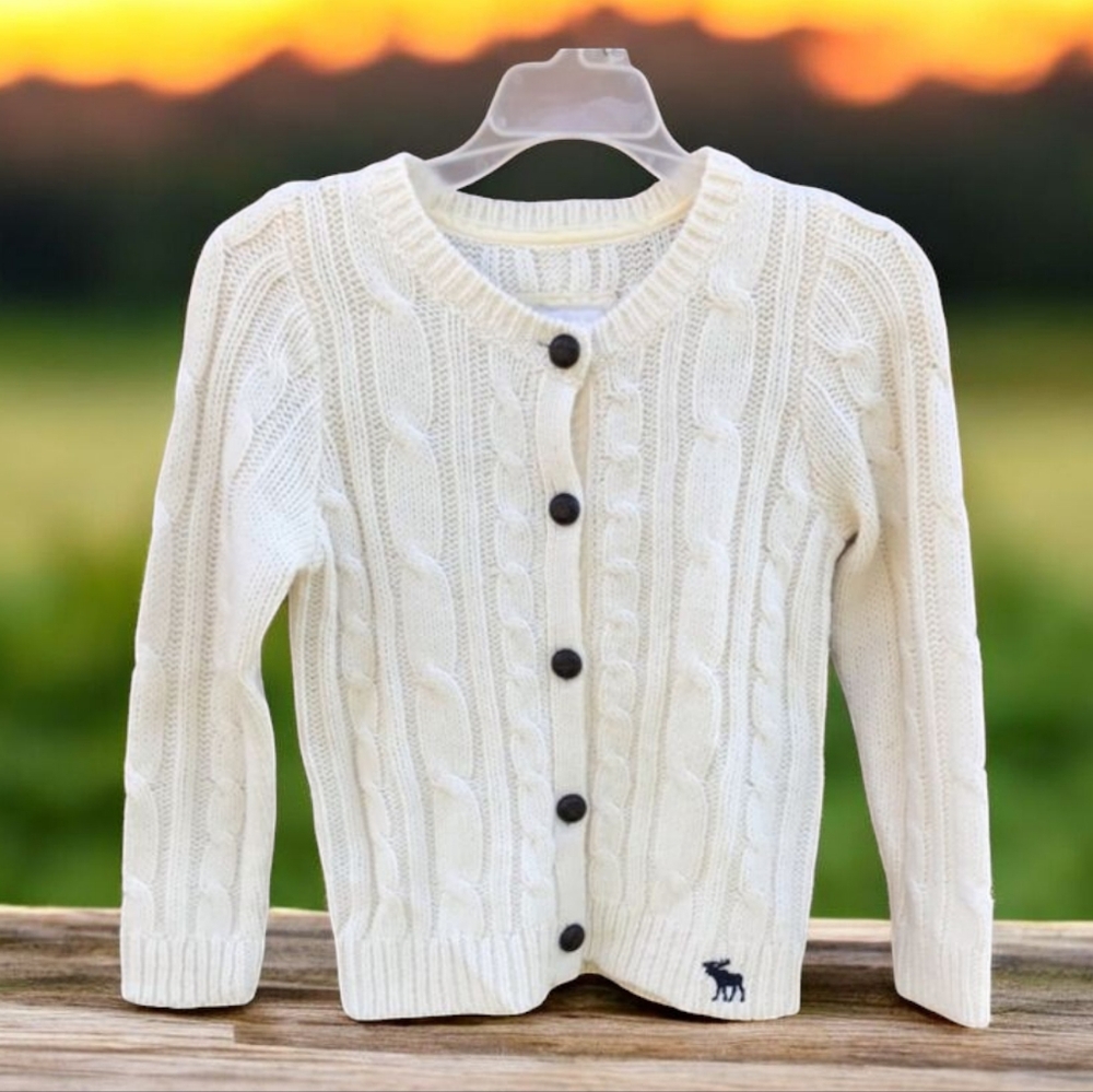 Abercrombie & Fitch Wool/Alpaca Blend Logo Cardigan in Cream Youth Small
